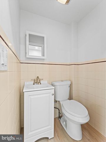 906 S FAIRHILL ST, Philadelphia, PA 19147