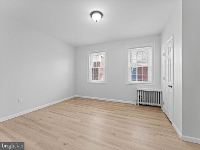 906 S FAIRHILL ST, Philadelphia, PA 19147