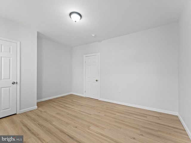 906 S FAIRHILL ST, Philadelphia, PA 19147