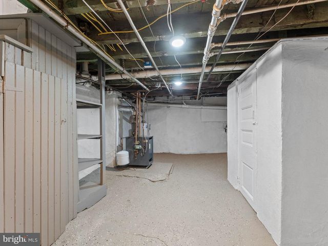906 S FAIRHILL ST, Philadelphia, PA 19147
