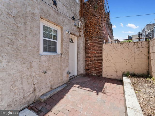906 S FAIRHILL ST, Philadelphia, PA 19147