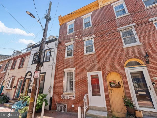 906 S FAIRHILL ST, Philadelphia, PA 19147