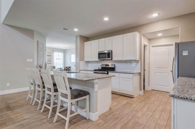 4602 Singletree Lane, Rosenberg, TX 77471