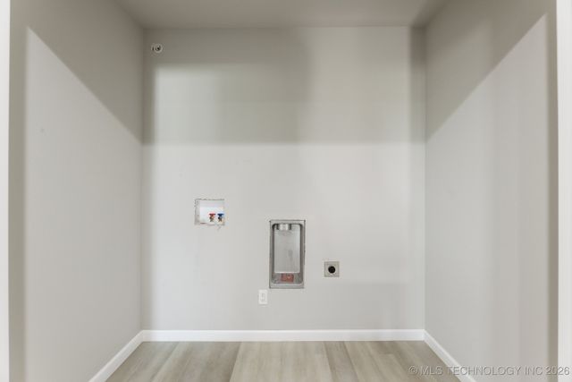 3408 Redbud Lane, Tulsa, OK 74132