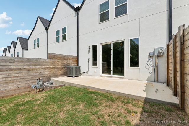 3408 Redbud Lane, Tulsa, OK 74132