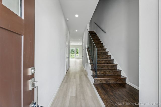 3408 Redbud Lane, Tulsa, OK 74132