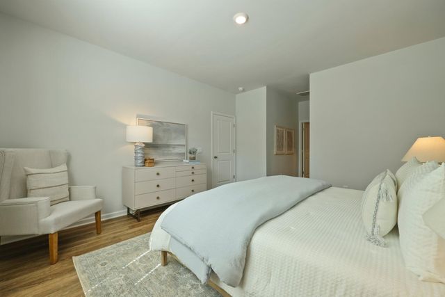 2974 Fernwood Drive, North Charleston, SC 29406