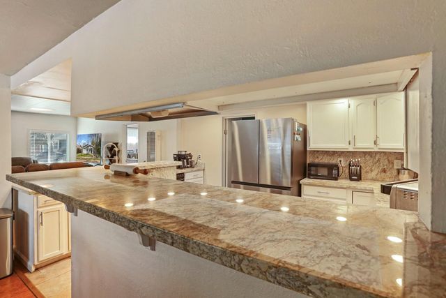 1451 W Willow St, Stockton, CA 95203