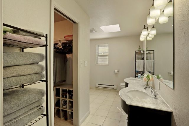 1451 W Willow St, Stockton, CA 95203