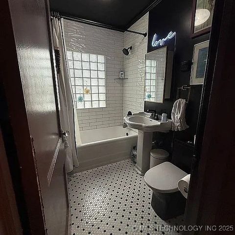 1303 S Gary Avenue, Tulsa, OK 74104