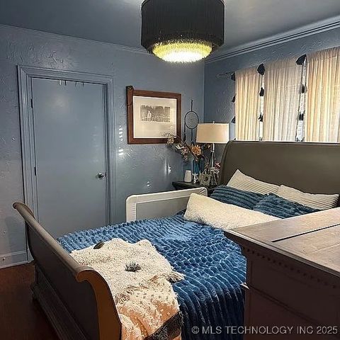 1303 S Gary Avenue, Tulsa, OK 74104