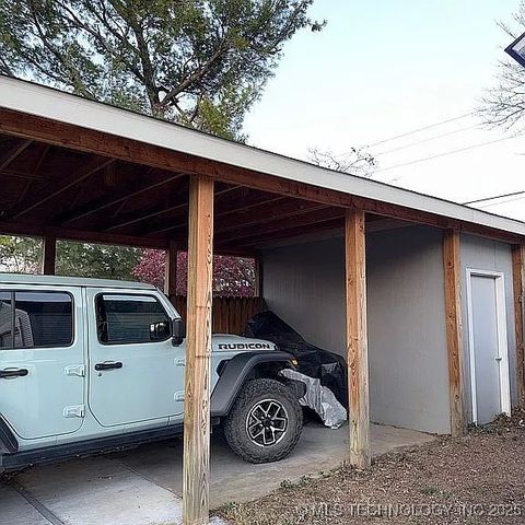 1303 S Gary Avenue, Tulsa, OK 74104