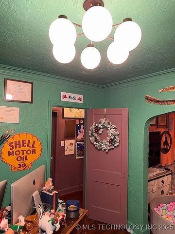 1303 S Gary Avenue, Tulsa, OK 74104