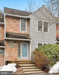 179 NOTTINGHAM CT, Aston, PA 19014