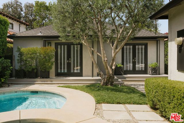 334 Huntley Drive, West Hollywood, CA 90048