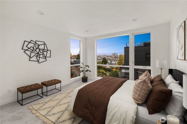 2410 Everett Avenue E, Seattle, WA 98102