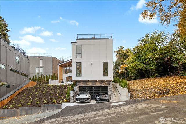 2410 Everett Avenue E, Seattle, WA 98102