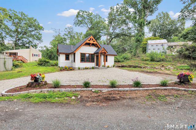 262 Great Plain Road 15, Danbury, CT 06811