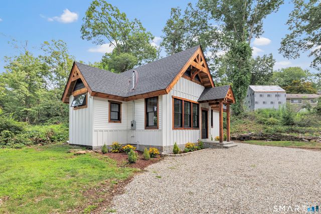 262 Great Plain Road 15, Danbury, CT 06811
