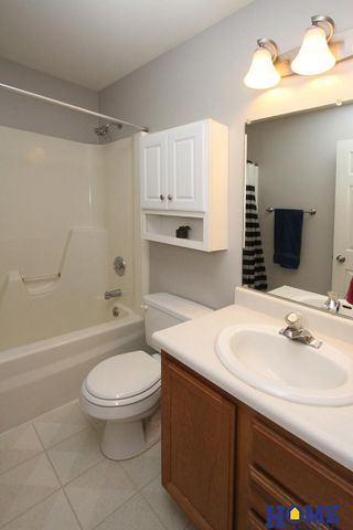 1948 SW 33 Street, Lincoln, NE 68522