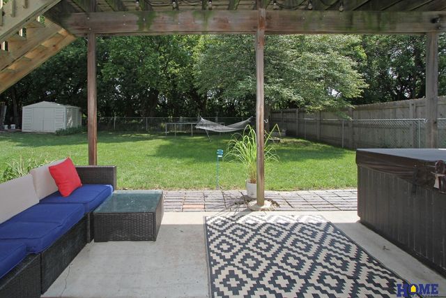 1948 SW 33 Street, Lincoln, NE 68522