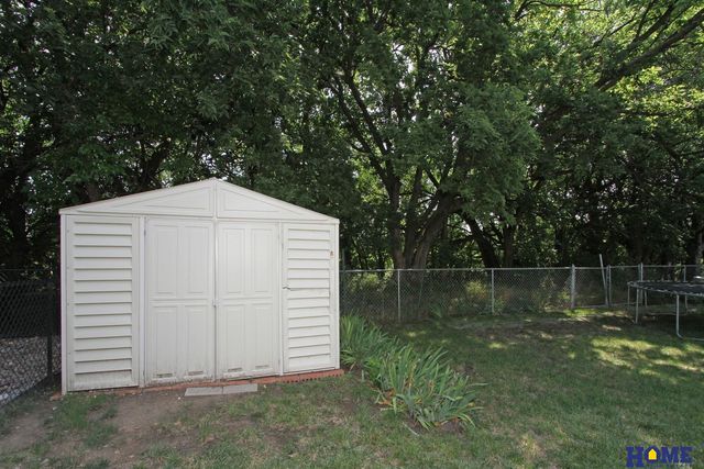 1948 SW 33 Street, Lincoln, NE 68522