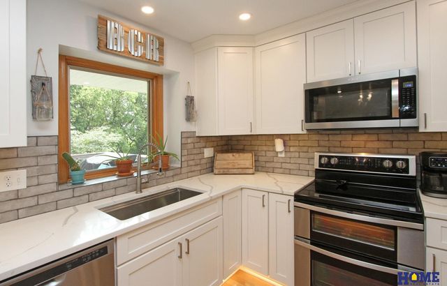 1948 SW 33 Street, Lincoln, NE 68522