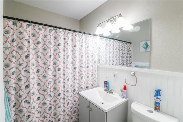 1007 Vest Drive, Warrensburg, MO 64093