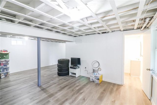 1007 Vest Drive, Warrensburg, MO 64093