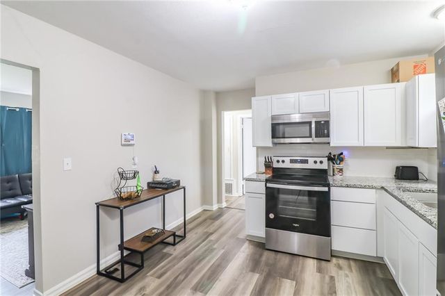 1007 Vest Drive, Warrensburg, MO 64093