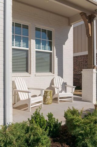 1816 Plaza District Drive, Edmond, OK 73034