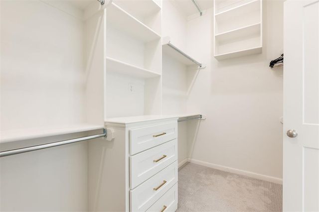 1816 Plaza District Drive, Edmond, OK 73034