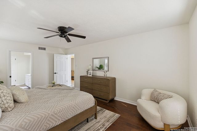 4606 Black Oak Woods, San Antonio, TX 78249