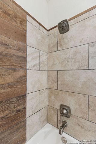 4606 Black Oak Woods, San Antonio, TX 78249