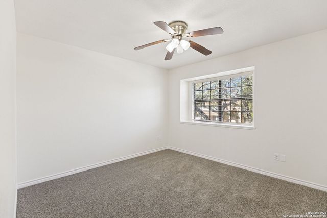 4606 Black Oak Woods, San Antonio, TX 78249