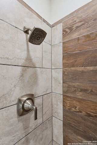 4606 Black Oak Woods, San Antonio, TX 78249