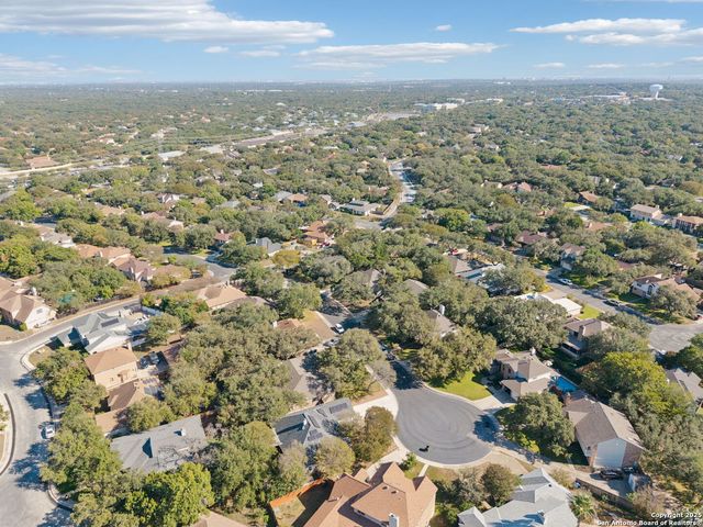 4606 Black Oak Woods, San Antonio, TX 78249