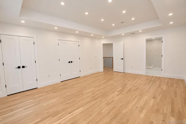 218 W Tyler Avenue, Miller Place, NY 11764