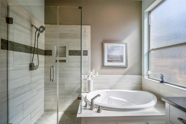 9007 Gable Glen Lane, Houston, TX 77095