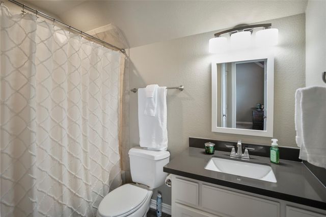 9007 Gable Glen Lane, Houston, TX 77095