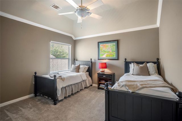 9007 Gable Glen Lane, Houston, TX 77095