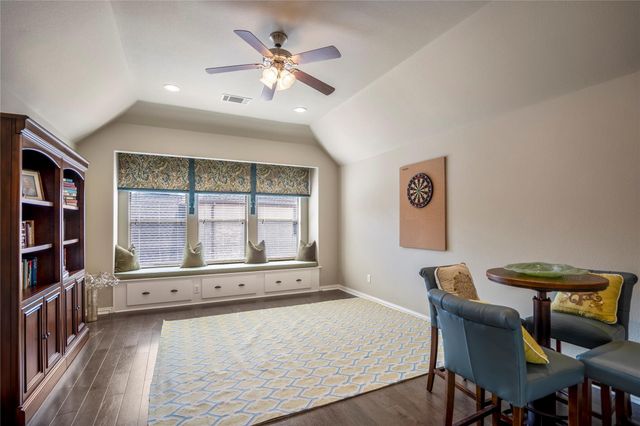 9007 Gable Glen Lane, Houston, TX 77095