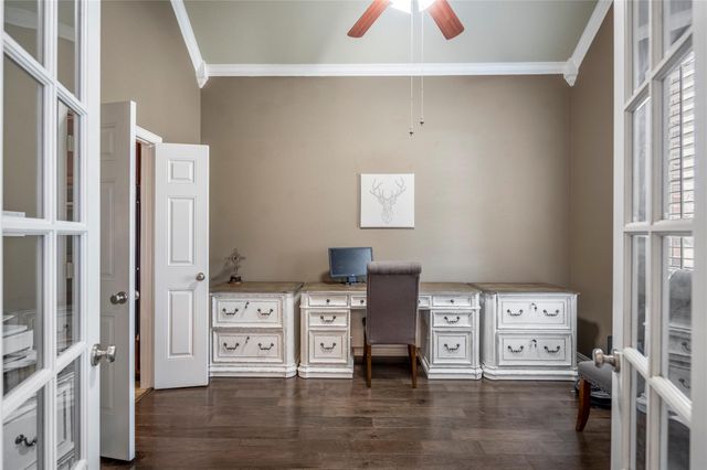 9007 Gable Glen Lane, Houston, TX 77095