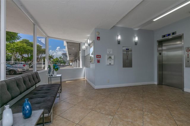 3545 NE 166th Street 805, North Miami Beach, FL 33160
