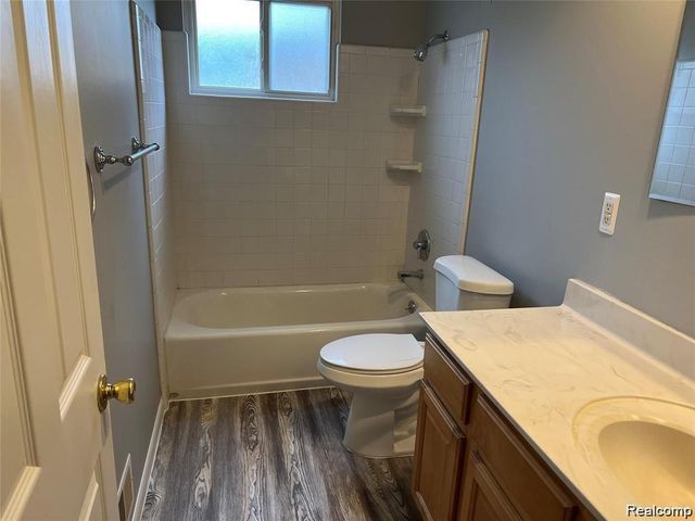 9151 Groschner Street, Taylor, MI 48180