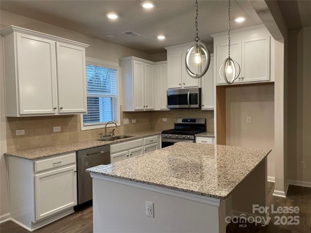3748 Yorkshire Place, Terrell, NC 28682