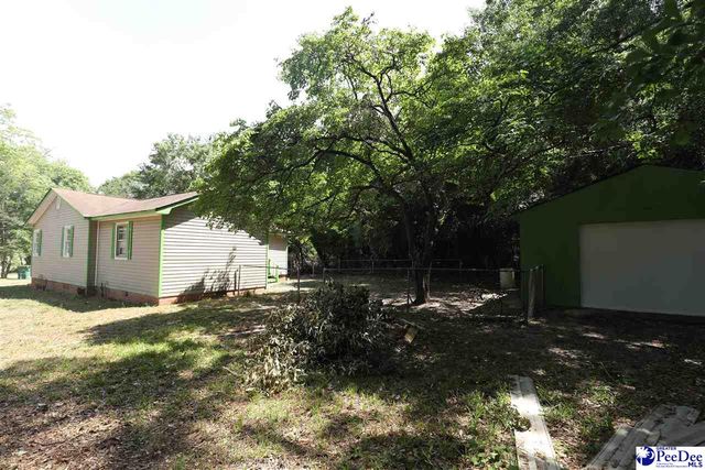 919 Gibson St, Hartsville, SC 29550