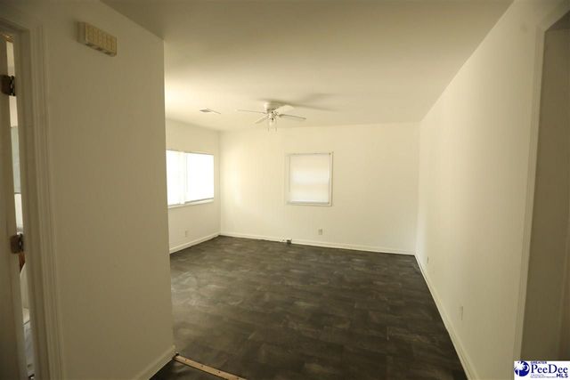 919 Gibson St, Hartsville, SC 29550