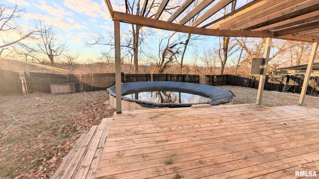 125 W AUTUMN Lane, East Peoria, IL 61611