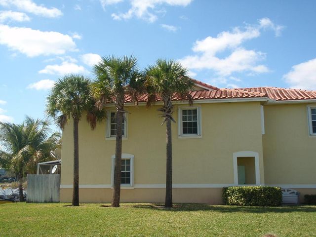 4083 Crystal Lake Drive 4083, Deerfield Beach, FL 33064